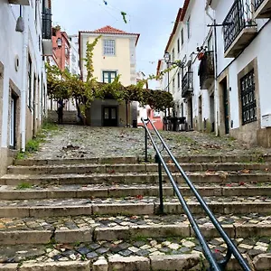Alfama Sao Crispim Appartamento